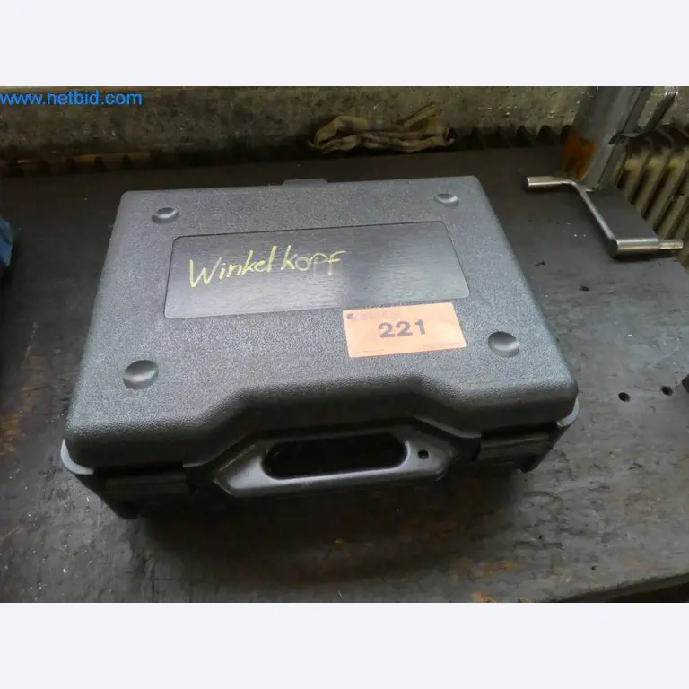 Dobře udržované stroje a provozní a kancelářské vybavení z oblasti výroby nástrojů / obrábění kovů.-4