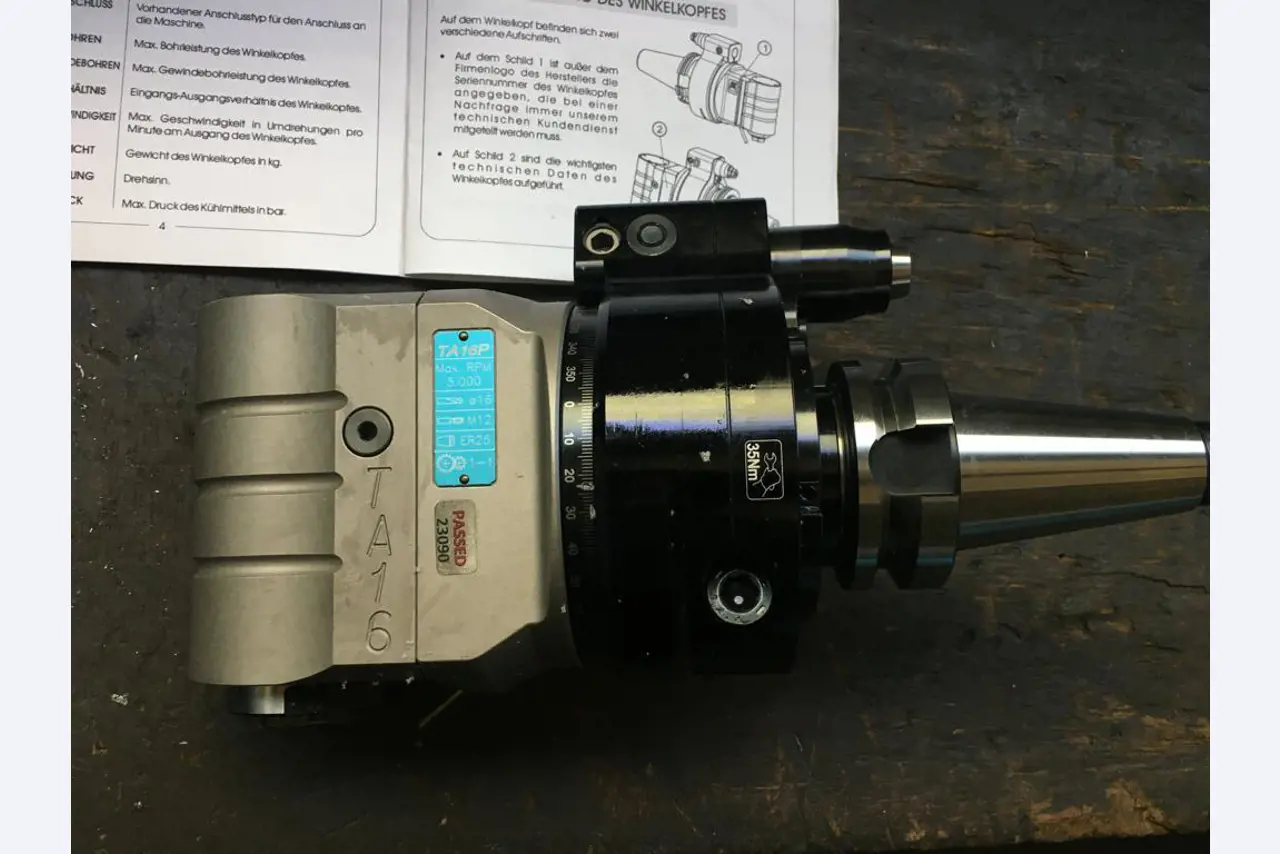 Dobře udržované stroje a provozní a kancelářské vybavení z oblasti výroby nástrojů / obrábění kovů.-5