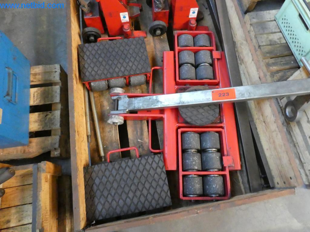 Máquinas bem conservadas, bem como equipamento operacional e de escritório do sector da fabricação de ferramentas / metalurgia-3