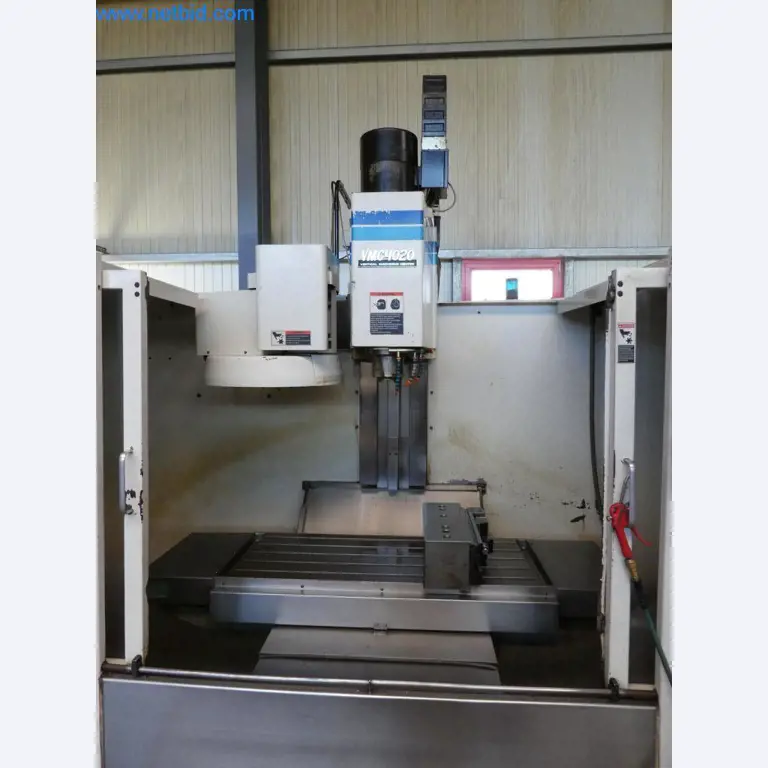 Máquinas bem conservadas, bem como equipamento operacional e de escritório do sector da fabricação de ferramentas / metalurgia-2