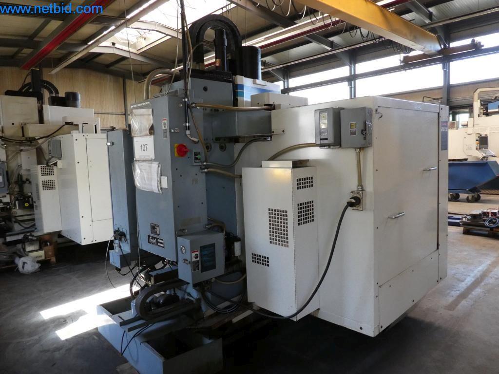 Máquinas bem conservadas, bem como equipamento operacional e de escritório do sector da fabricação de ferramentas / metalurgia-5