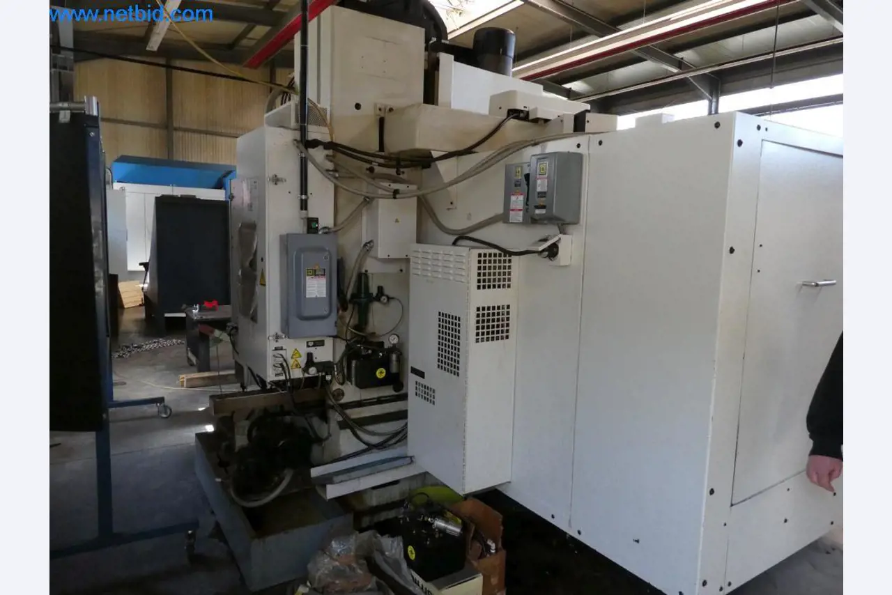 Máquinas en buen estado, así como equipos operativos y de oficina del sector de la fabricación de herramientas / metalurgia-8