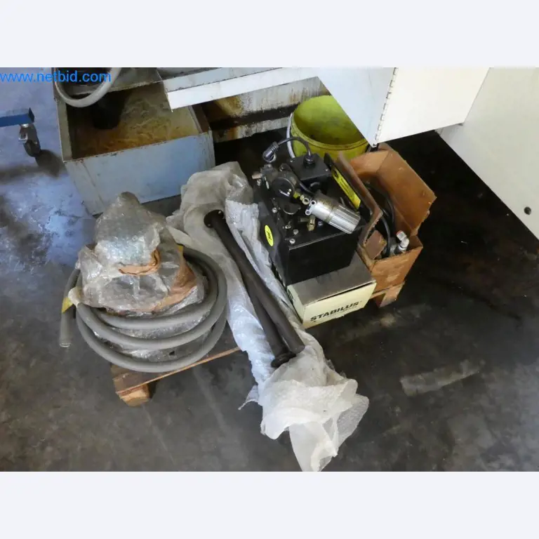 Máquinas en buen estado, así como equipos operativos y de oficina del sector de la fabricación de herramientas / metalurgia-9