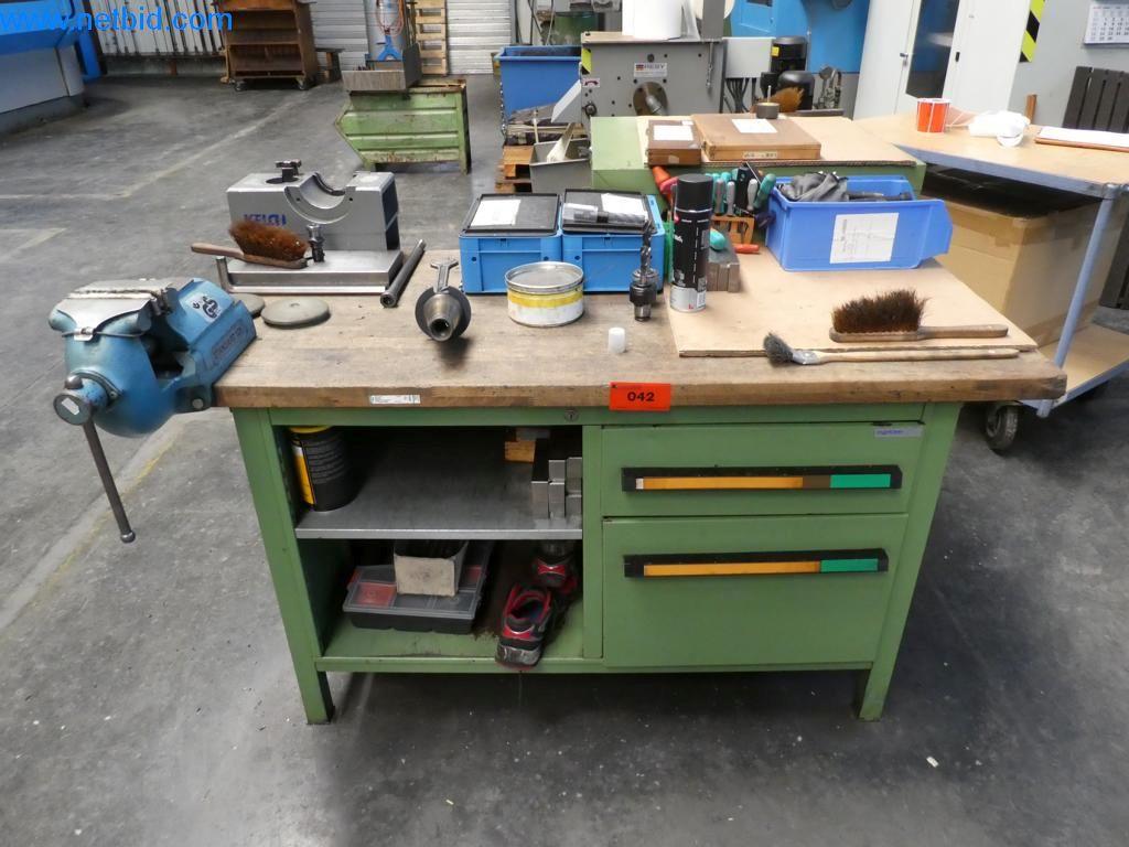 Dobrze utrzymane maszyny oraz sprzęt operacyjny i biurowy z sektora produkcji narzędzi / obróbki metali-1