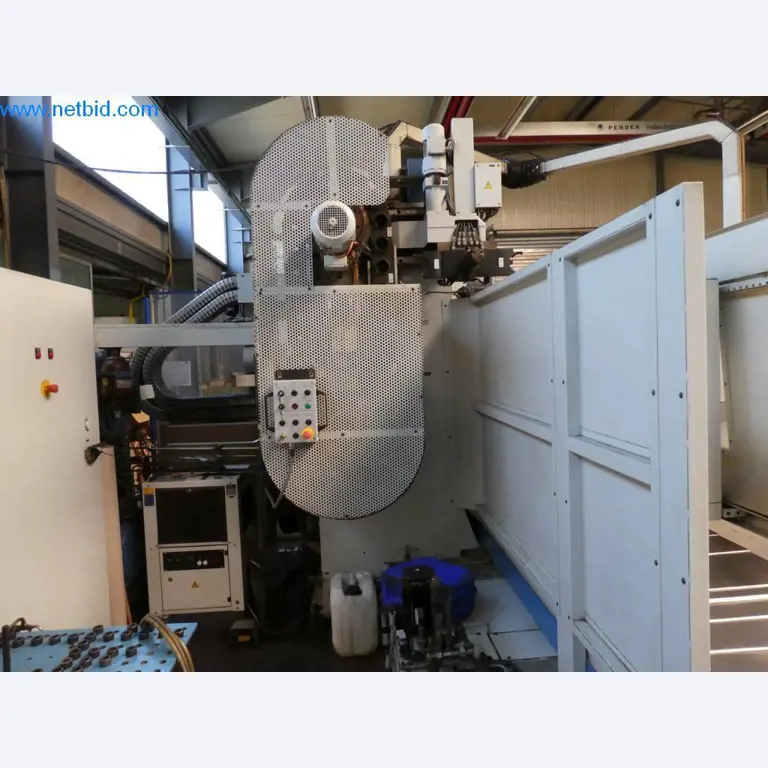 Dobro vzdrževani stroji ter delovna in pisarniška oprema iz sektorja orodjarstva/obdelave kovin-6