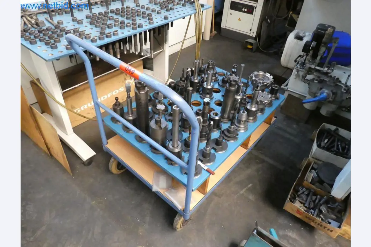 Dobro vzdrževani stroji ter delovna in pisarniška oprema iz sektorja orodjarstva/obdelave kovin-1