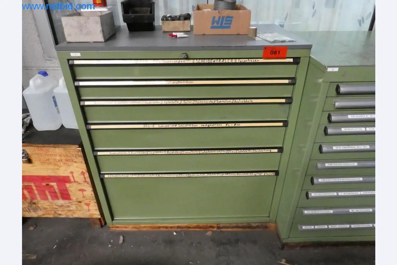 Well-maintained machines as well as operating and office equipment from the field of tool construction / metalworking-1