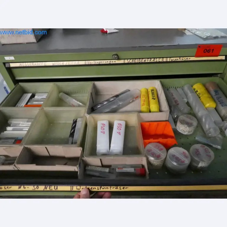 Well-maintained machines as well as operating and office equipment from the field of tool construction / metalworking-4