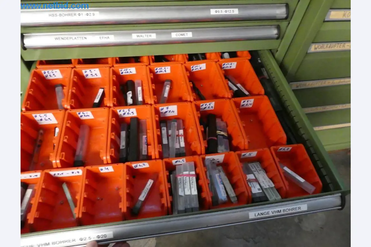 Well-maintained machines as well as operating and office equipment from the field of tool construction / metalworking-4