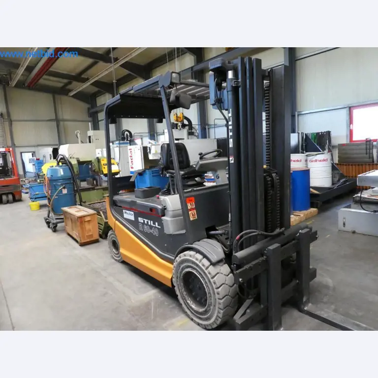 Dobrze utrzymane maszyny oraz sprzęt operacyjny i biurowy z sektora produkcji narzędzi / obróbki metali-2