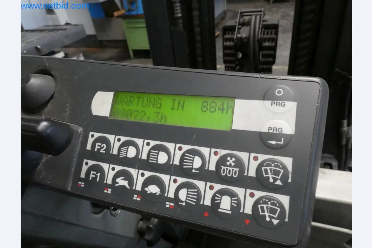 Dobrze utrzymane maszyny oraz sprzęt operacyjny i biurowy z sektora produkcji narzędzi / obróbki metali-8