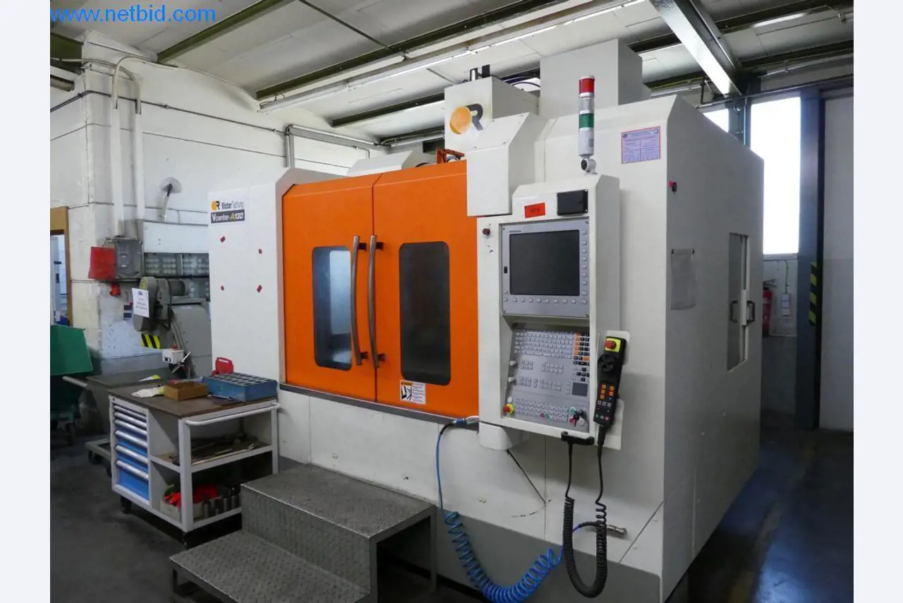 Máquinas en buen estado, así como equipos operativos y de oficina del sector de la fabricación de herramientas / metalurgia-1