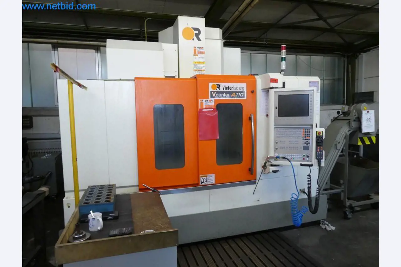 Máquinas en buen estado, así como equipos operativos y de oficina del sector de la fabricación de herramientas / metalurgia-2