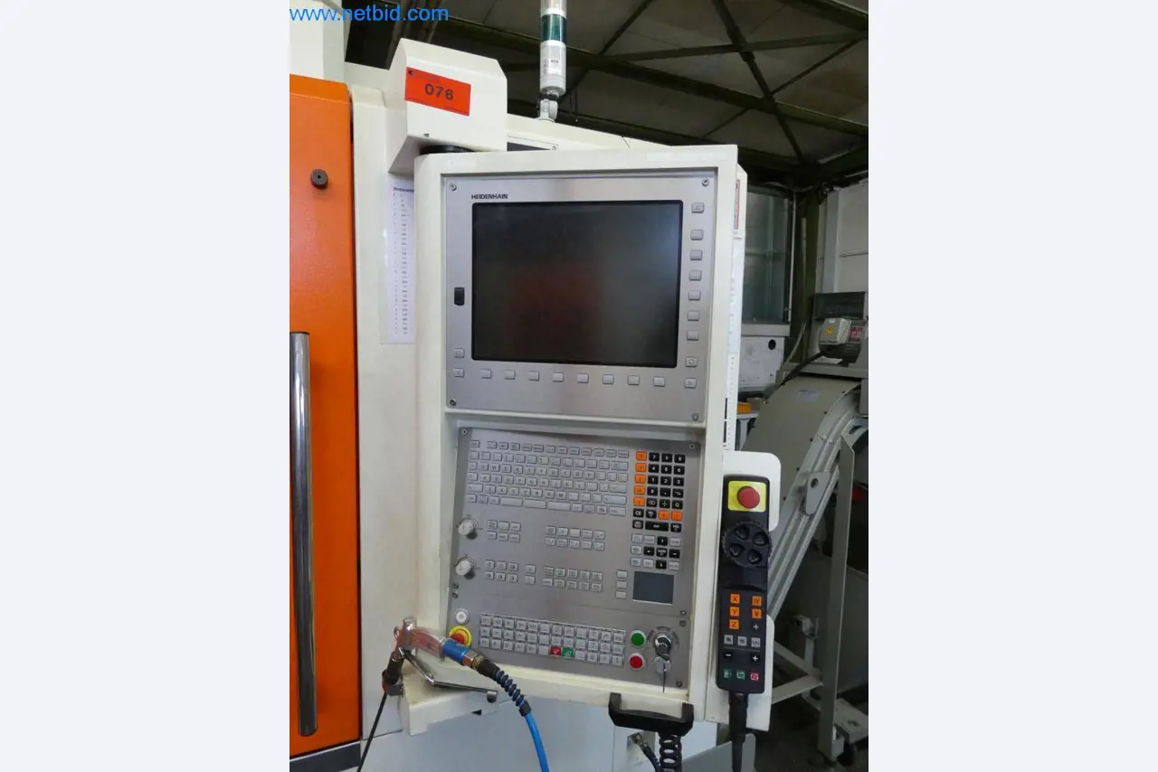 Máquinas en buen estado, así como equipos operativos y de oficina del sector de la fabricación de herramientas / metalurgia-4