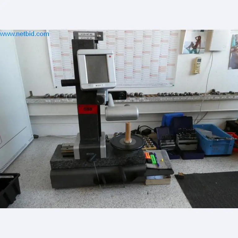 Dobře udržované stroje a provozní a kancelářské vybavení z oblasti výroby nástrojů / obrábění kovů.-1