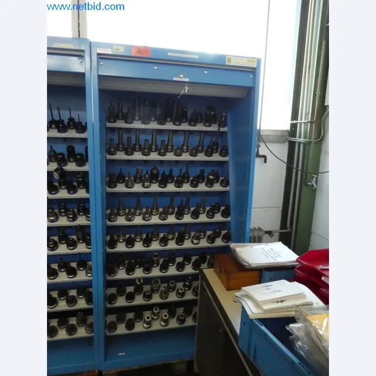 Dobře udržované stroje a provozní a kancelářské vybavení z oblasti výroby nástrojů / obrábění kovů.-1