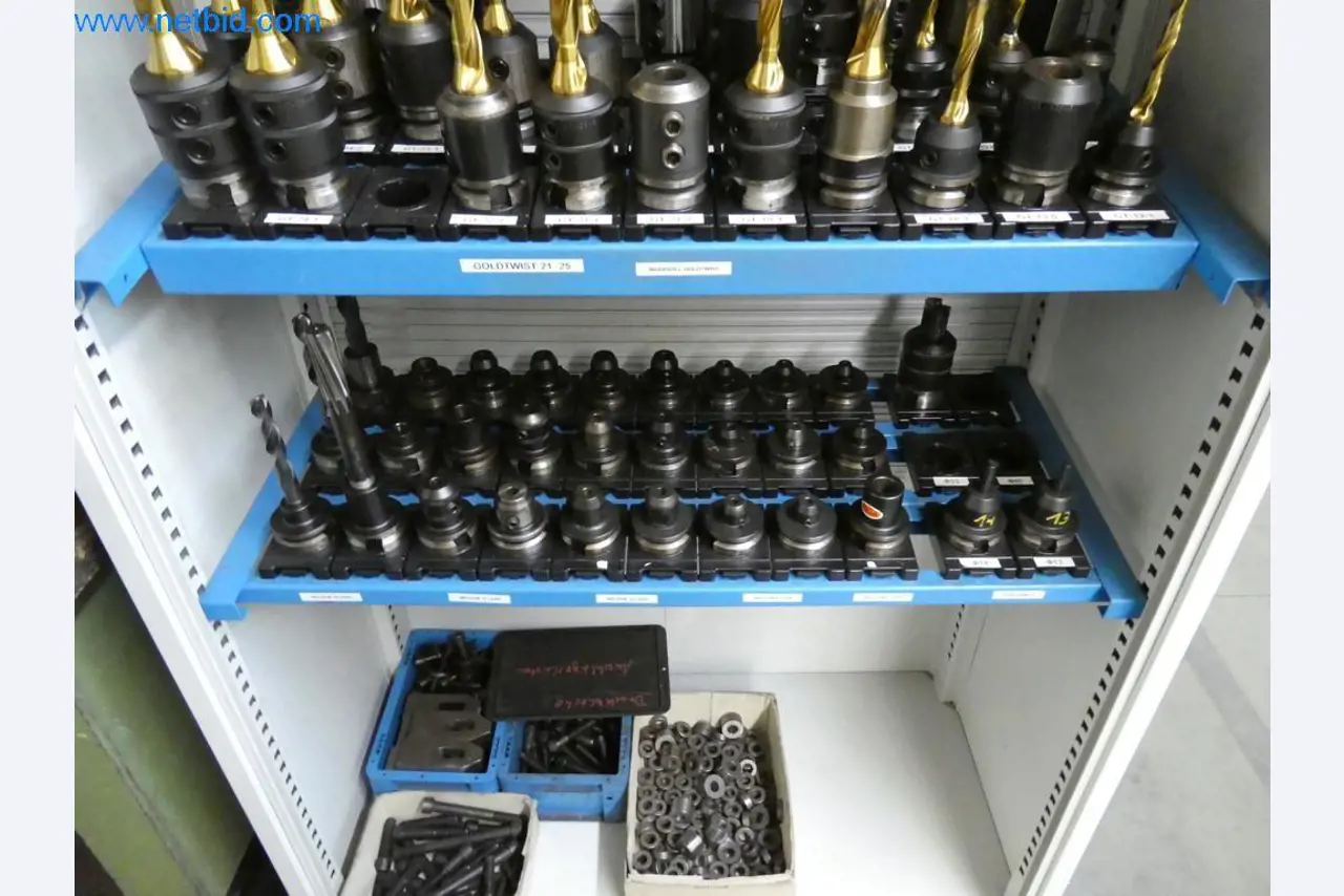 Dobře udržované stroje a provozní a kancelářské vybavení z oblasti výroby nástrojů / obrábění kovů.-5