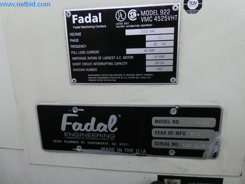 Máquinas bem conservadas, bem como equipamento operacional e de escritório do sector da fabricação de ferramentas / metalurgia-7