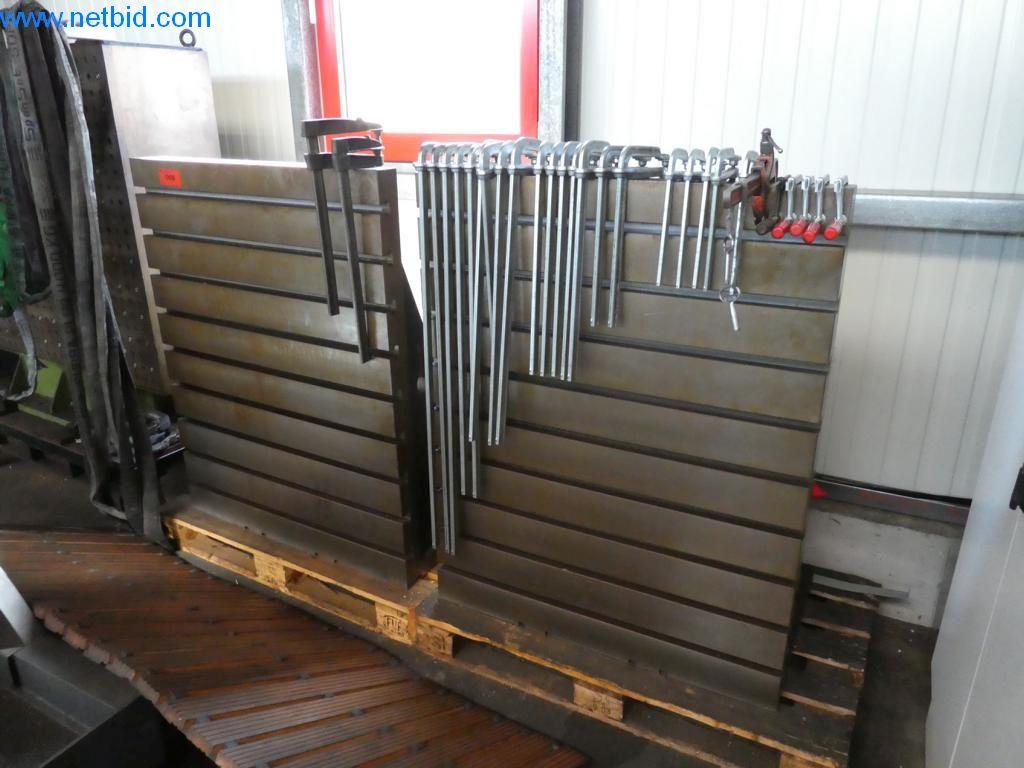 Máquinas bem conservadas, bem como equipamento operacional e de escritório do sector da fabricação de ferramentas / metalurgia-1