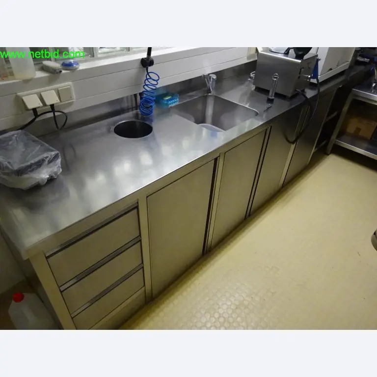 Operating and office equipment of a dental laboratory-1