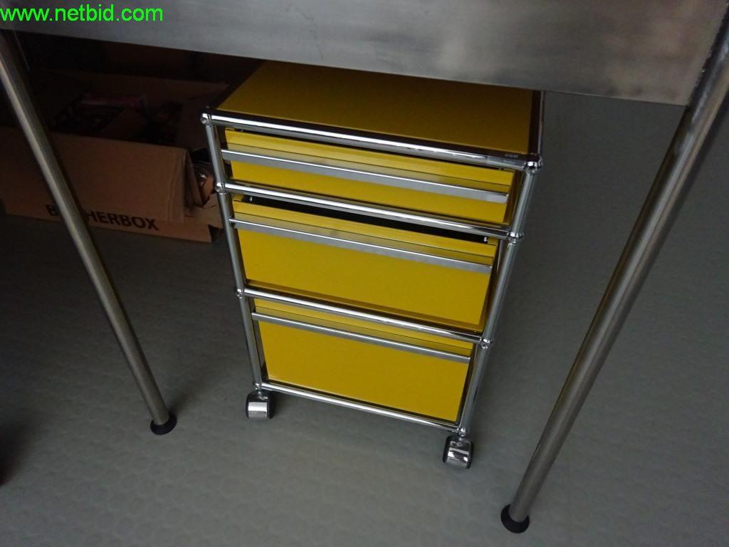 Operating and office equipment of a dental laboratory-2