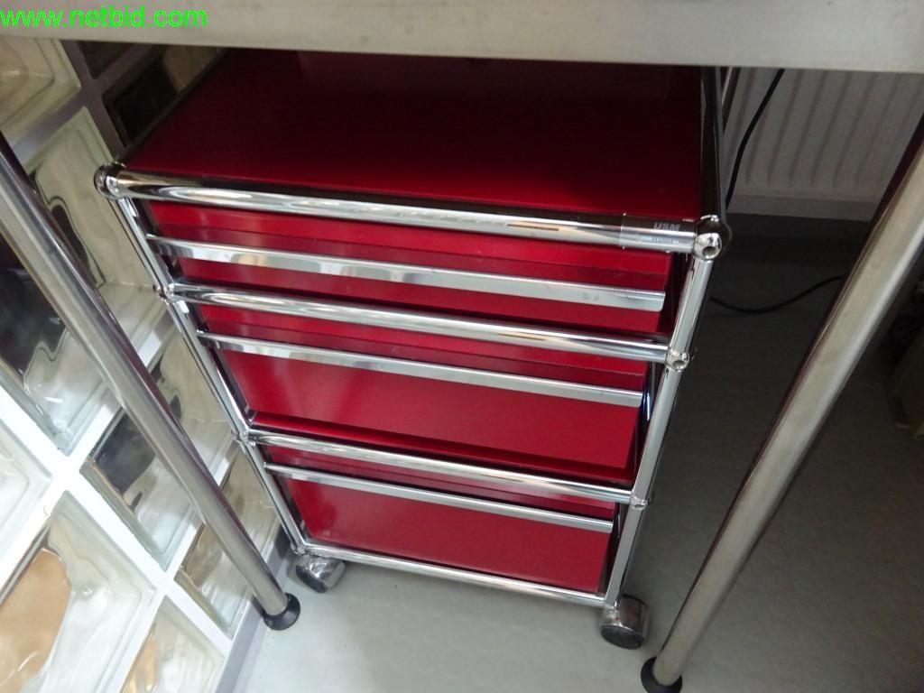 Operating and office equipment of a dental laboratory-3