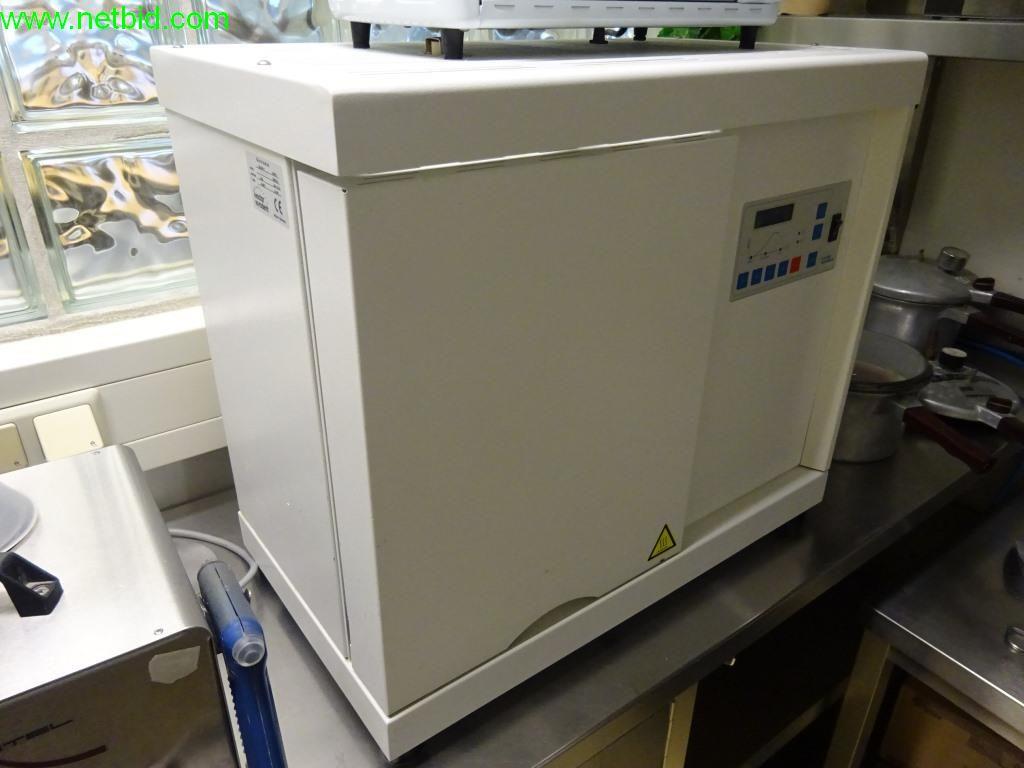 Operating and office equipment of a dental laboratory-4