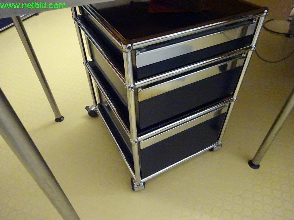 Operating and office equipment of a dental laboratory-2