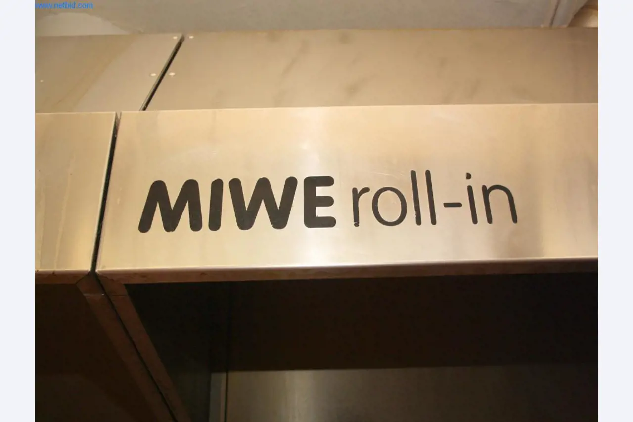 Devices for air conditioning, heating and cooling, workshop and storage facilities-4