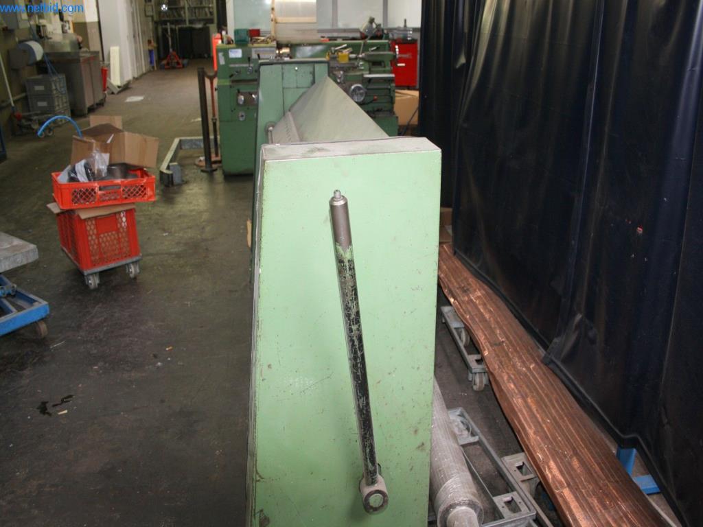 Devices for air conditioning, heating and cooling, workshop and storage facilities-4