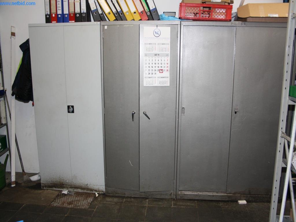 Devices for air conditioning, heating and cooling, workshop and storage facilities-10