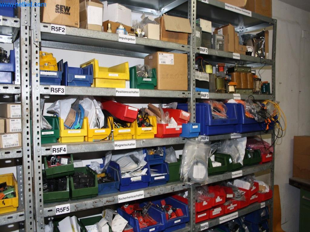 Devices for air conditioning, heating and cooling, workshop and storage facilities-14