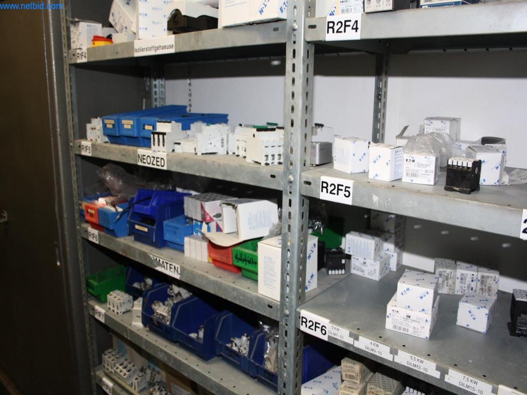 Devices for air conditioning, heating and cooling, workshop and storage facilities-5