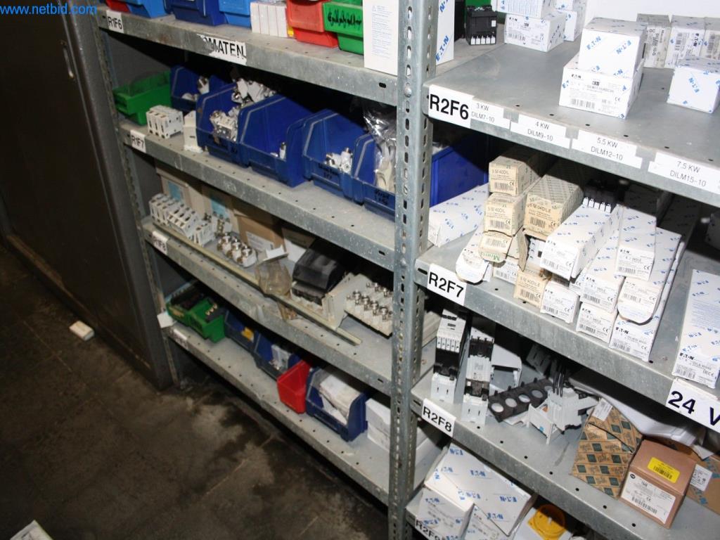 Devices for air conditioning, heating and cooling, workshop and storage facilities-6