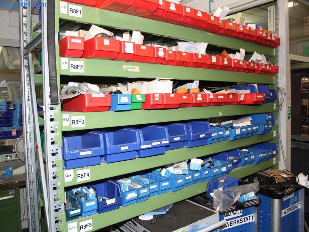 Devices for air conditioning, heating and cooling, workshop and storage facilities-8