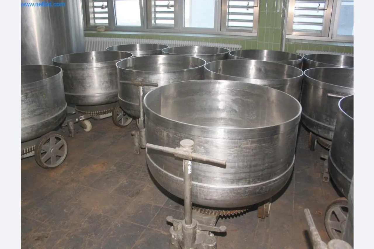 Großbäckerei Kronenbrot - Maschinen, Anlagen sowie Betriebsausstattung-1