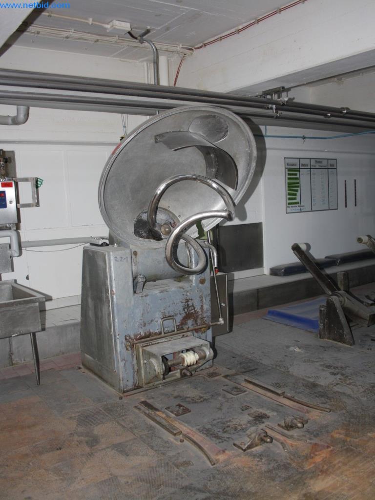 Devices for air conditioning, heating and cooling, workshop and storage facilities-2