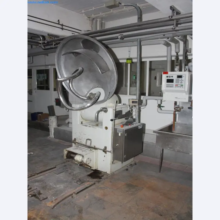 Devices for air conditioning, heating and cooling, workshop and storage facilities-2