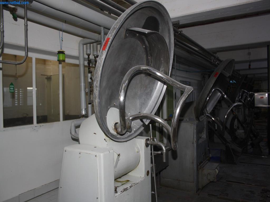 Devices for air conditioning, heating and cooling, workshop and storage facilities-6