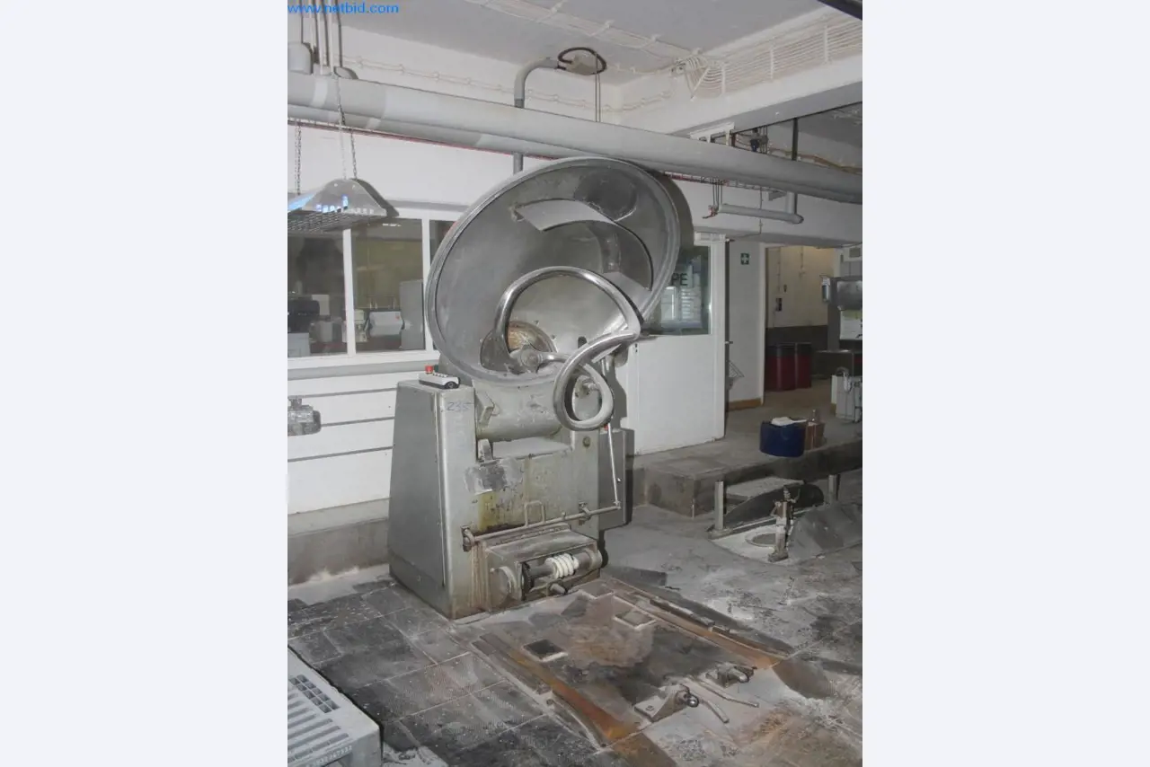 Devices for air conditioning, heating and cooling, workshop and storage facilities-2