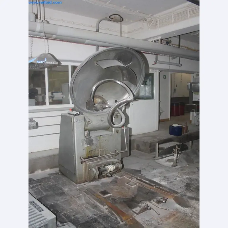 Devices for air conditioning, heating and cooling, workshop and storage facilities-2