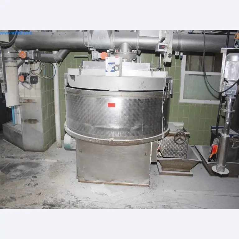 Devices for air conditioning, heating and cooling, workshop and storage facilities-1