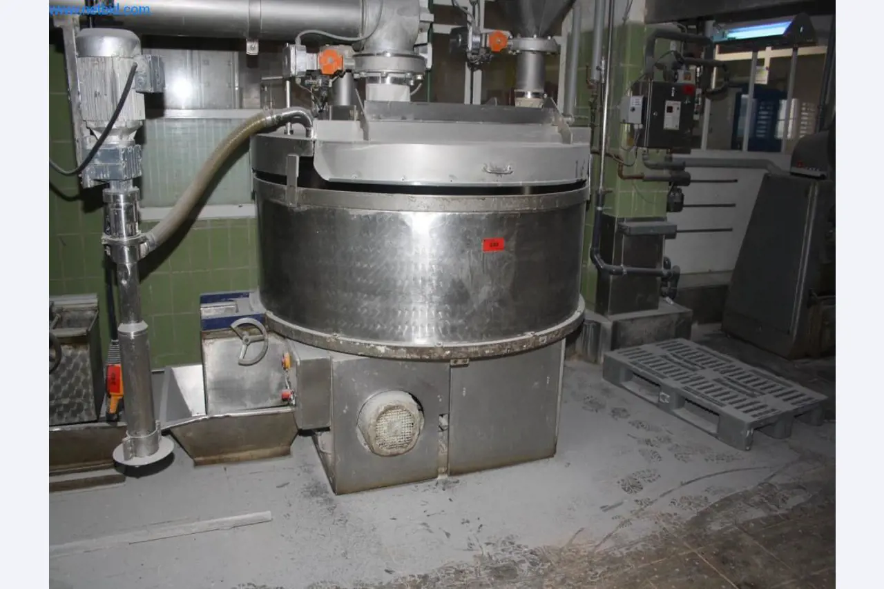 Devices for air conditioning, heating and cooling, workshop and storage facilities-1