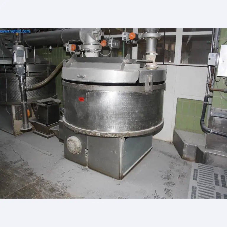 Devices for air conditioning, heating and cooling, workshop and storage facilities-2