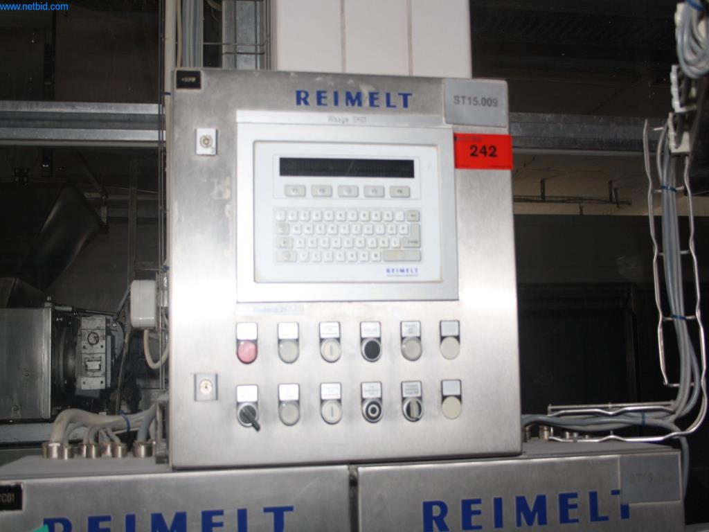 Devices for air conditioning, heating and cooling, workshop and storage facilities-12