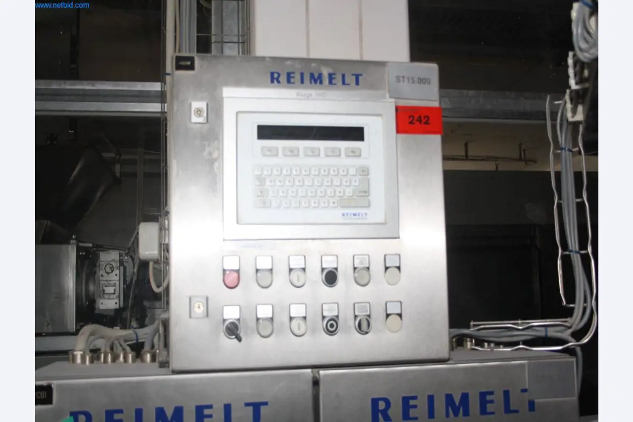 Devices for air conditioning, heating and cooling, workshop and storage facilities-12