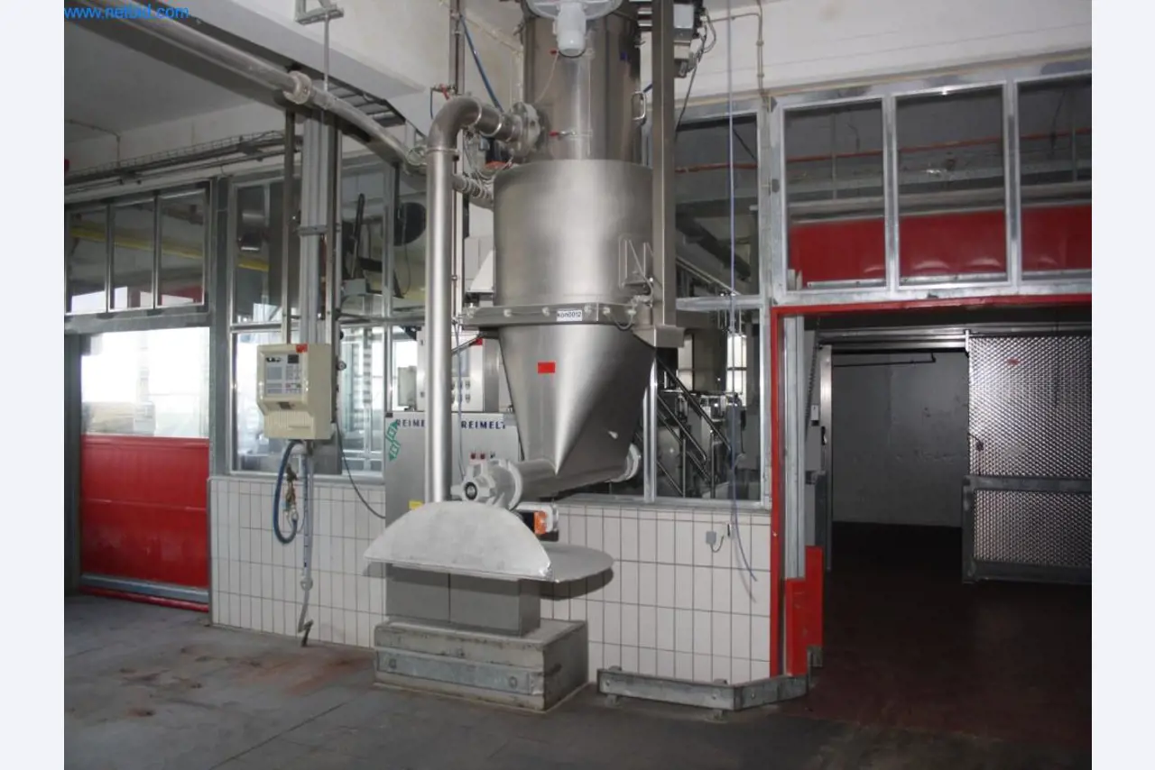 Devices for air conditioning, heating and cooling, workshop and storage facilities-1