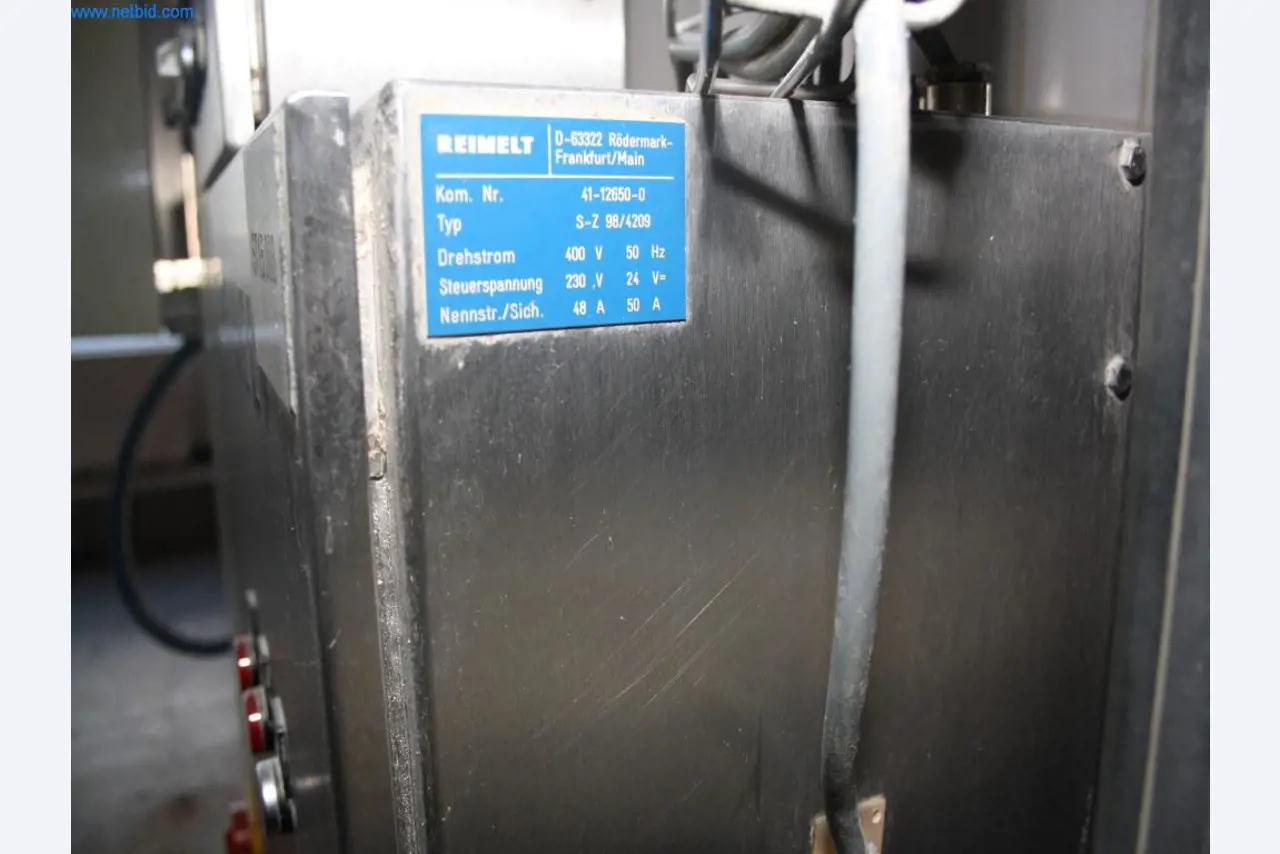 Devices for air conditioning, heating and cooling, workshop and storage facilities-4