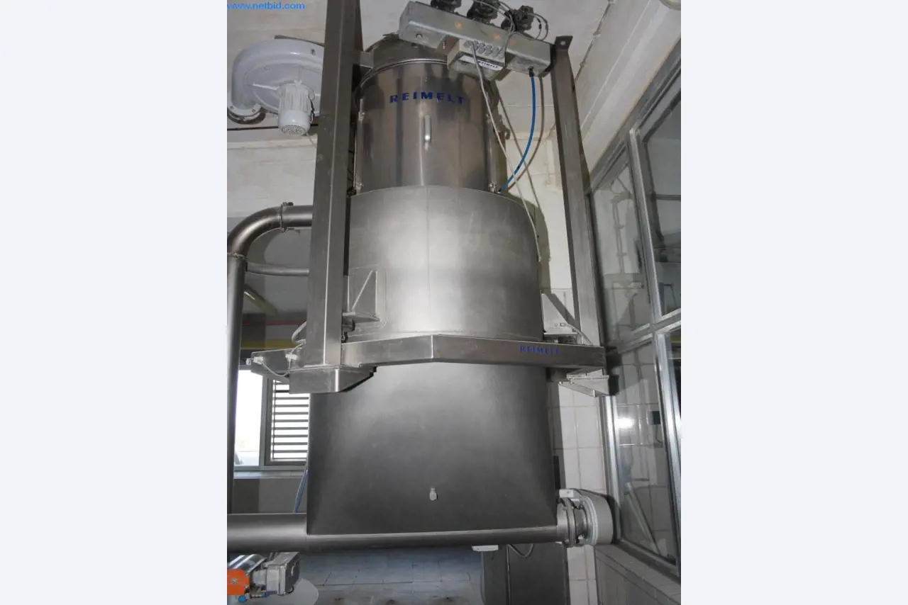 Devices for air conditioning, heating and cooling, workshop and storage facilities-7