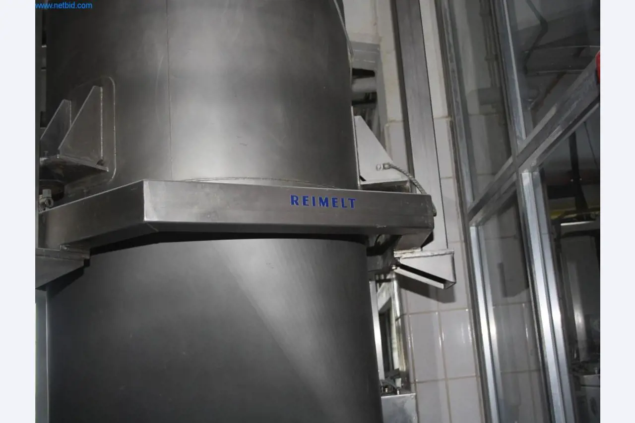 Devices for air conditioning, heating and cooling, workshop and storage facilities-8